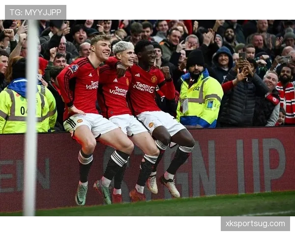 努涅斯vs霍伊伦：新生代锋线潜力差距在哪？